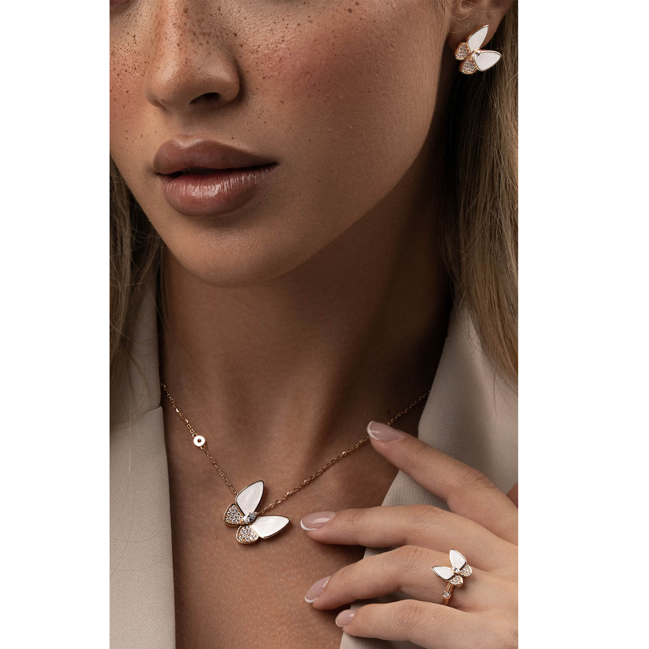 گوشواره طرح حلقه زنجیر